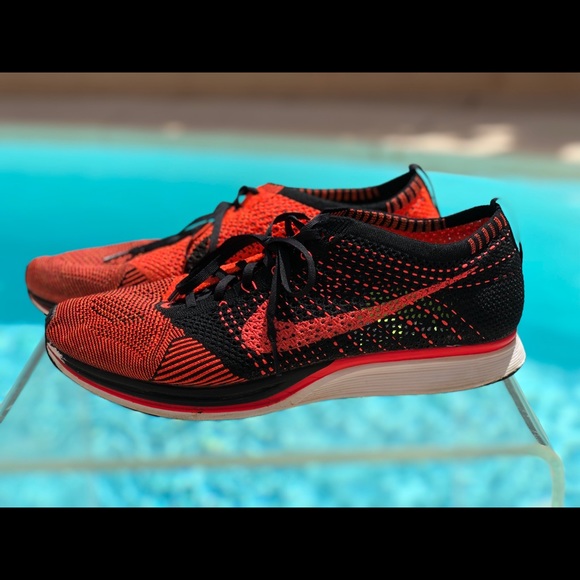 flyknit racer size 10